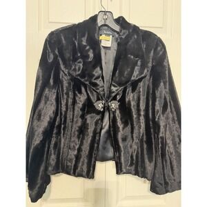 Nueva Faux Fur Dress Jacket Rhinestone Closure Size 6